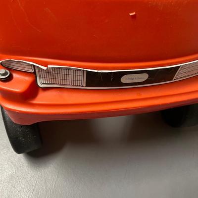 Lot of 3: 1. Little Tikes Toddler car 2. Little Tikes Easle & Chalkboard 3. Stuffed Monkey