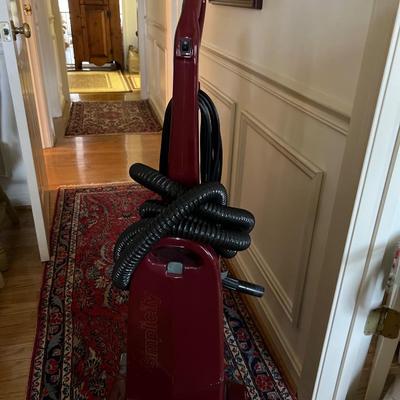 Simplicity On-Board Tools Five Stage Micro Filtration Comfort-Grip 6550 Vaccum