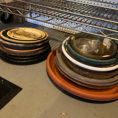 Large Lot of plant drain plates