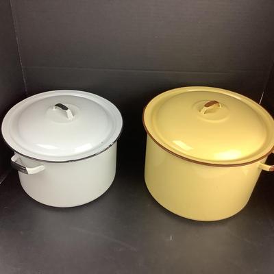 1532 Enamel Stock Pot Lot