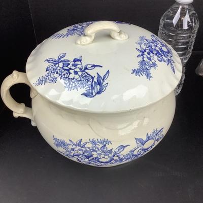 1535 Antique Art Nouveau Lady & Porcelain Potty