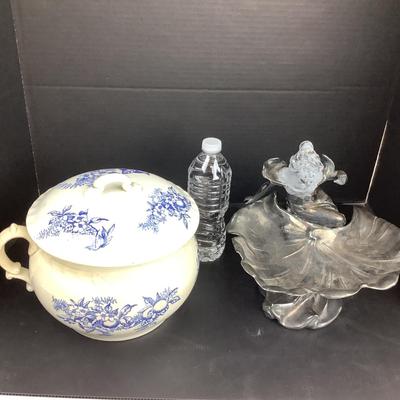 1535 Antique Art Nouveau Lady & Porcelain Potty