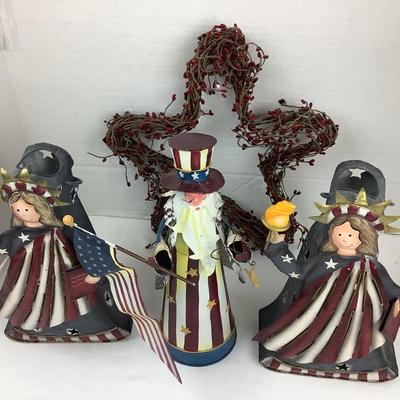 1264 Metal Patriotic Lot & Wreath