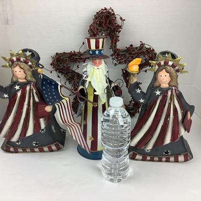 1264 Metal Patriotic Lot & Wreath