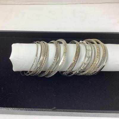 1266 Silver Tone Bracelet Bangle Lot