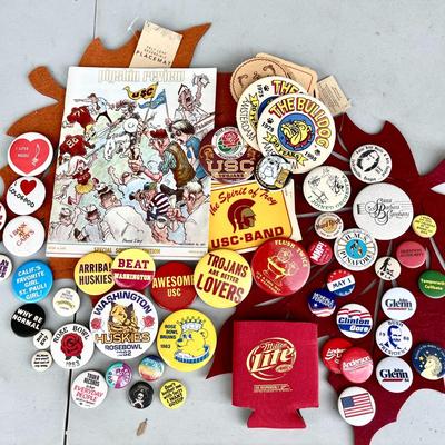 LOT 62  GROUP OF SOUVENIR BUTTONS & COASTERS USC BEER POLITICAL NOVELTY