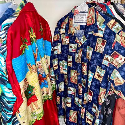 LOT 100  GROUP OF MENS SHIRTS M & L  HAWAIIAN GRAPHIC TEES