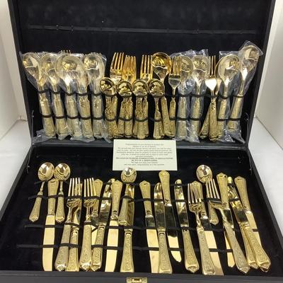 1307 Gold Tone Flatware Set in Case