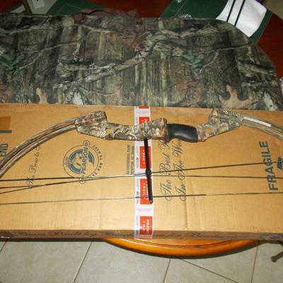 Pearson Camouflage Compound Box