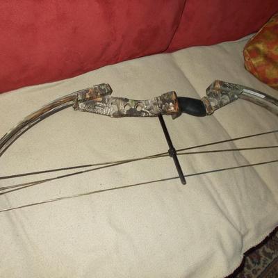 Pearson Camouflage Compound Box