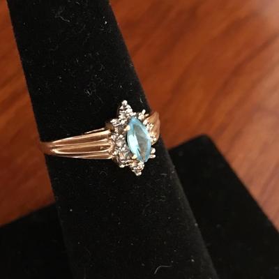 10KT GOLD RING