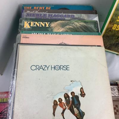 1317 Country Music Record Large Lot