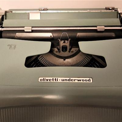 Lot #17  Vintage Silvetti Typewriter - works