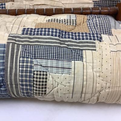 1340 Antique Victorian Oak Towel Rack & Hand Sewn Quilt