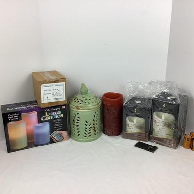 Lot # 1326. NEW IN BOX Luminary Birch Painted Candles, Luma Candles NEW, Ceramic Handle Holder
