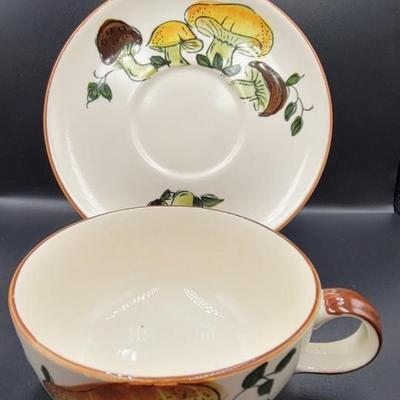 Mushroom Desert Plate and Bowl Lot 2