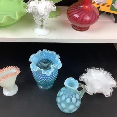 Lot 1348  Vintage Fenton assorted glassware