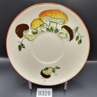 Mushroom Bowl and Desert Plate Lot