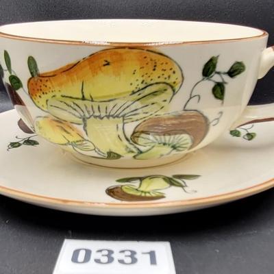 Mushroom Bowl and Desert Plate Lot 7