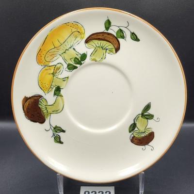 Mushroom Desert Plate and Bowl Lot 8