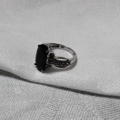 Eyecatching STS Onyx And Rhodolite Garnets 925 Ring Size 7