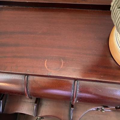 Lovely vintage Queen Anne writing desk