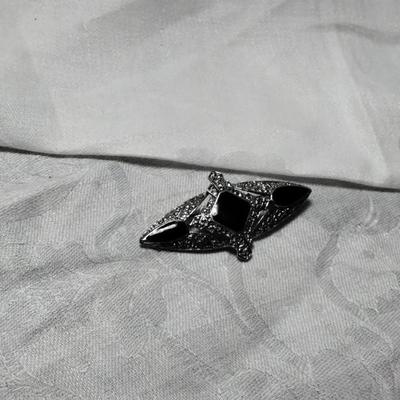 Lia Sophia Black Onyx Brooch
