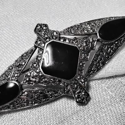 Lia Sophia Black Onyx Brooch