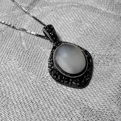 Vintage Mother Of Pearl And Marcasites 18" 925 Necklace