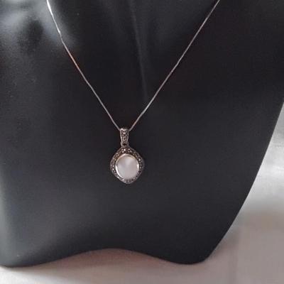Vintage Mother Of Pearl And Marcasites 18" 925 Necklace