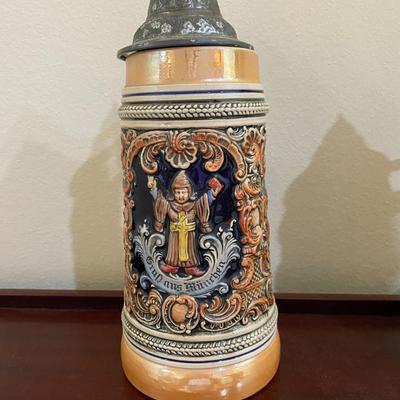 Pair of German beer steins