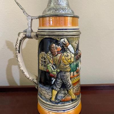 Pair of German beer steins