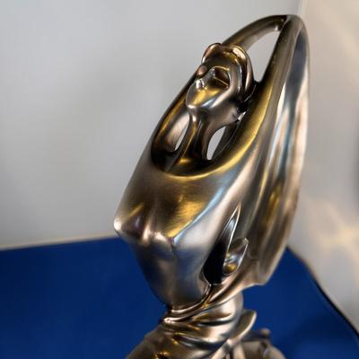 ART DECO FEMALE FIGURAL STATUE