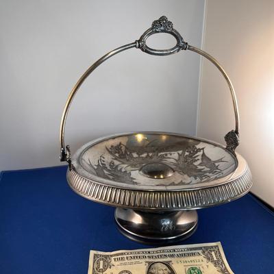 VICTORIAN HANDLED SILVER SERVING DISH