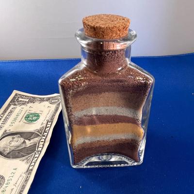 LAYERED SAND ART IN BOTTLE