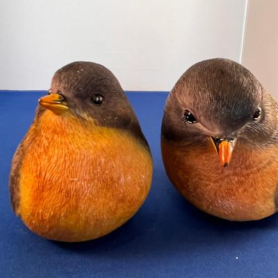MAMA & BABY ROBIN BIRD FIGURAL PAIR