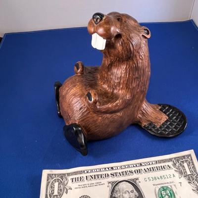 â€œBEAR FOOTSâ€ WHIMSICAL BEAVER FIGURAL