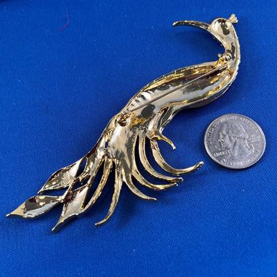 FANCY PEACOCK LARGE BROOCH w/BAG
