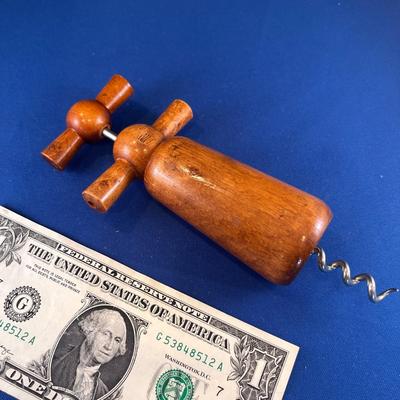 WOODEN CORKSCREW