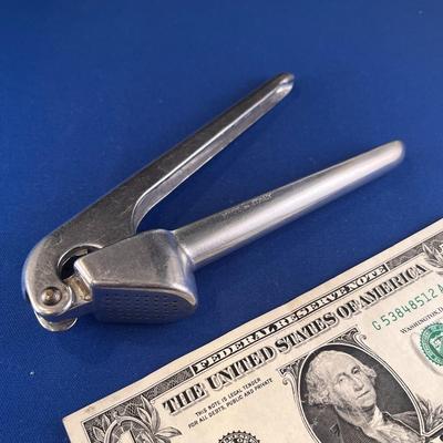 ALUMINUM GARLIC PRESS ITALY