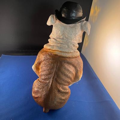 CIGAR SMOKING BULLDOG STATUE