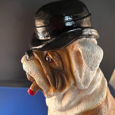 CIGAR SMOKING BULLDOG STATUE
