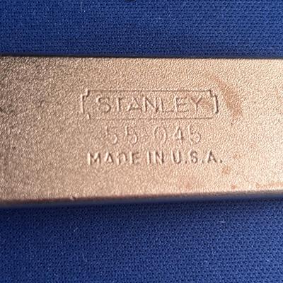 STANLEY PRY TOOL 7-1/2â€ LONG