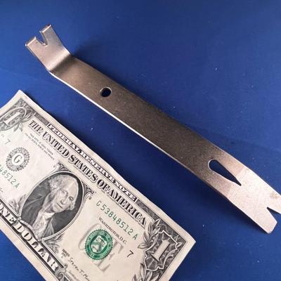 STANLEY PRY TOOL 7-1/2â€ LONG