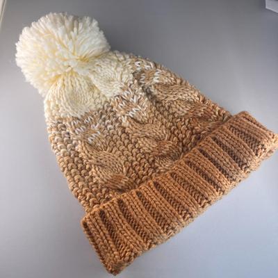 STYLING WINTER STOCKING CAP w/TASSLE