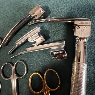 MD SURGICAL INSTRUMENTS ASSORTMENT x10