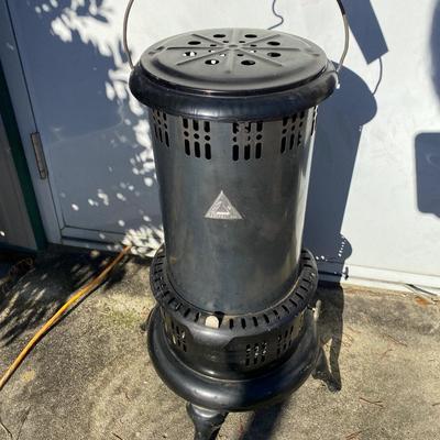 Vintage Karosene Stove As Pictured