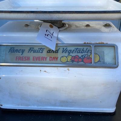Hobart Vintage Grocery Scale