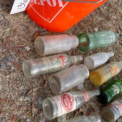 Vintage Bottle/Insulator Lot