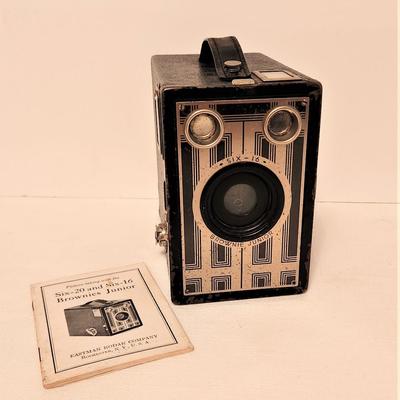 Lot #23  Vintage Brownie Jr. Camera w/book